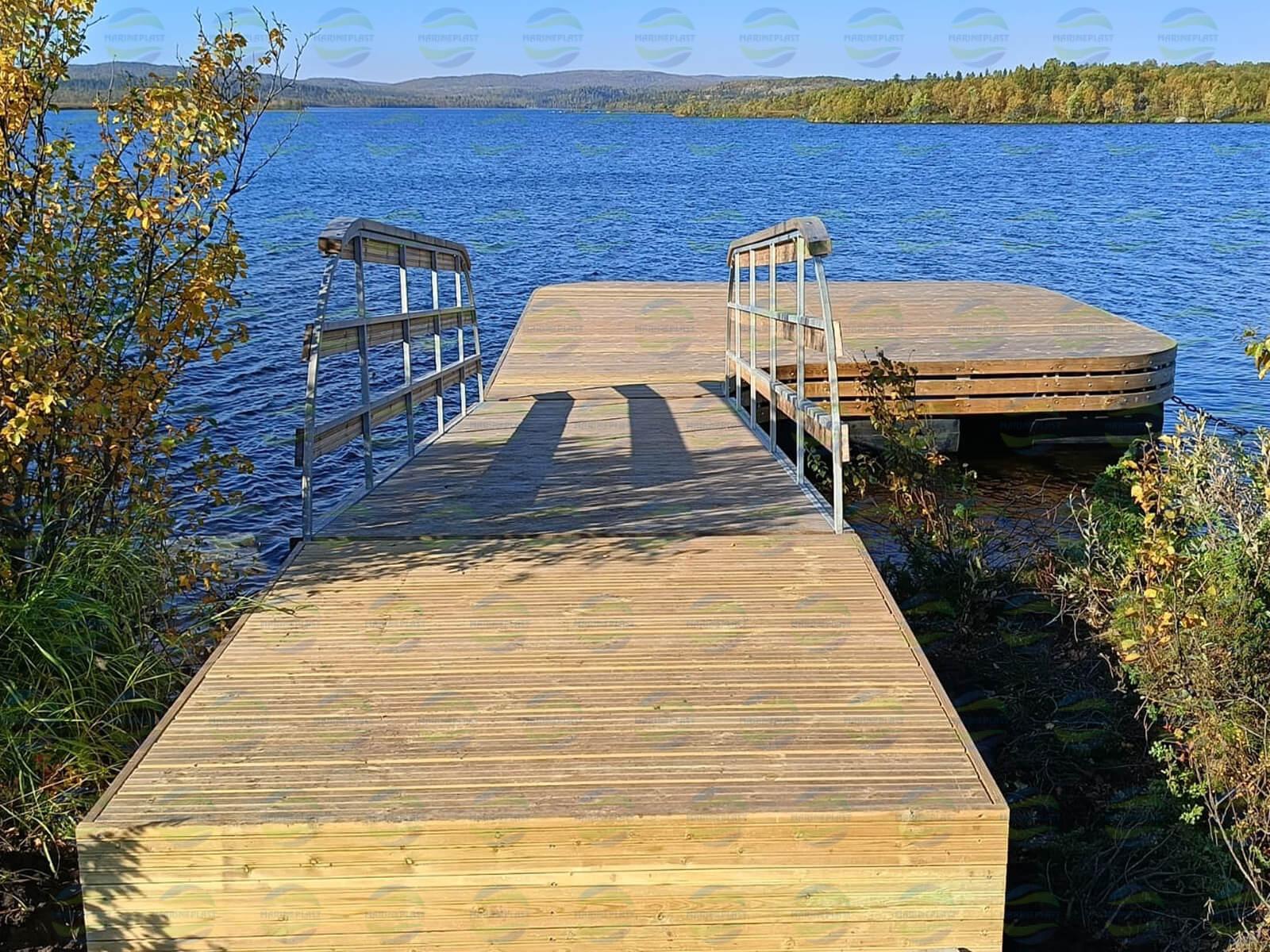 Причалы из понтонов для заказника в Мурманской области