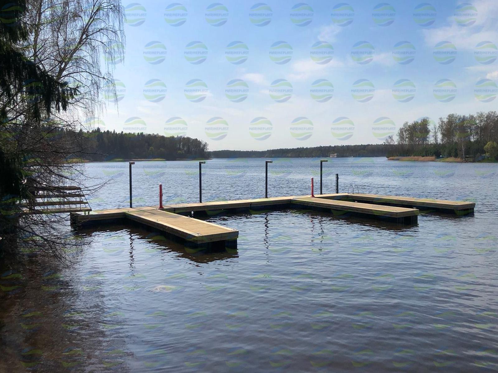 Плавучий комплекс для загородного клуба