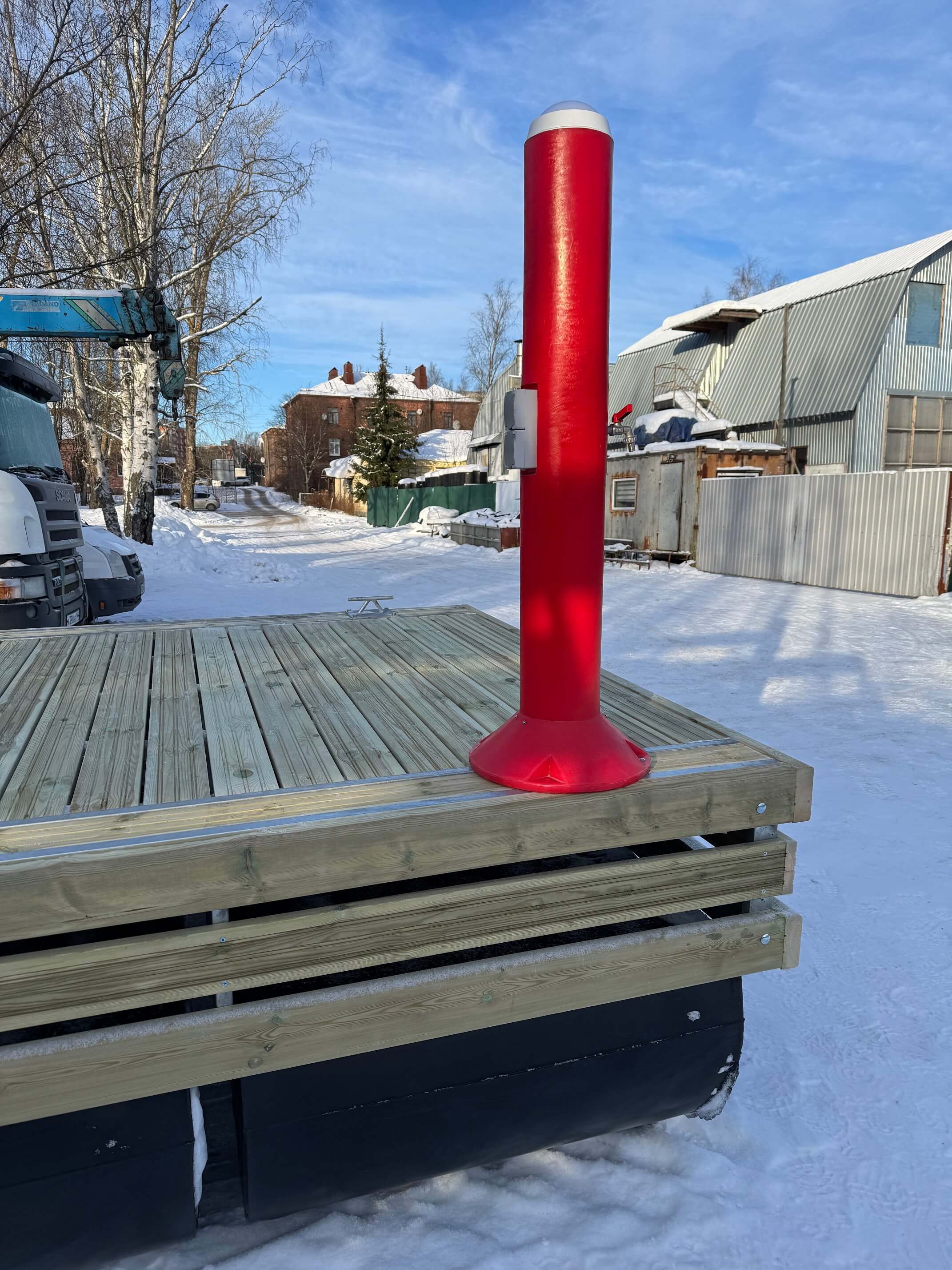 сервисная колонка для причала