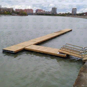 причал для лодок из понтонов понтонный причал