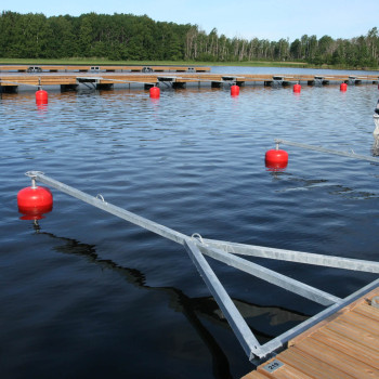 балка-разделитель для швартовки